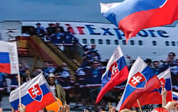 The Slovak hockey team return to Bratislava