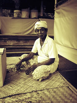 Hindu Priest. Goa Lawah. Bali