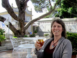 Meet Julie - British expat in Portugal