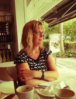 Meet Morwenna - British expat living in Singapore
