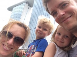 Almost a trademark of Singapore now - Marina Bay Sands Hotel - in front a selfie of our family :-)