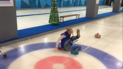 Curling attepts